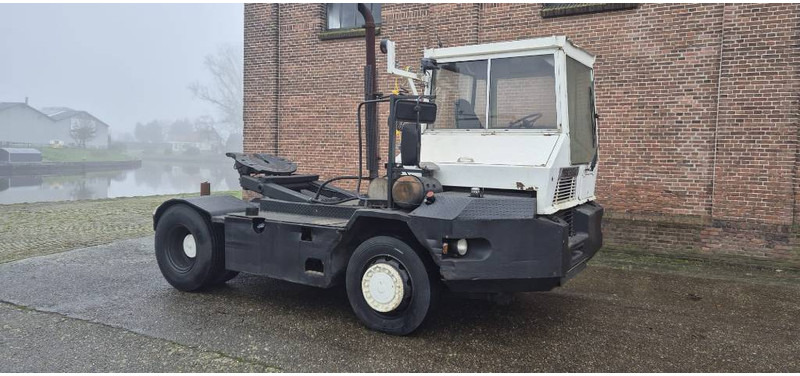 Terberg trt89 4x4 terminal trekker tractor port truck - Терминальный тягач: фото 1 Terberg trt89 4x4 terminal trekker tractor port truck - Терминальный тягач: фото 1