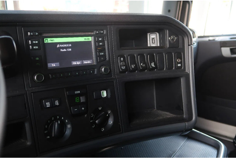 Тягач Scania R520 V8 RETARDER/ DIFF LOCK/ PARK AIRCO/ 2X TANK: фото 5 Тягач Scania R520 V8 RETARDER/ DIFF LOCK/ PARK AIRCO/ 2X TANK: фото 5