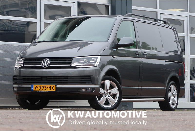 Volkswagen Transporter 2.0 TDI L1H1 Highline AUT/ LED/ ACC/ 2X DEUR/ NAVI/ AIRCO/ TREKHAAK - Легковой фургон: фото 1 Volkswagen Transporter 2.0 TDI L1H1 Highline AUT/ LED/ ACC/ 2X DEUR/ NAVI/ AIRCO/ TREKHAAK - Легковой фургон: фото 1
