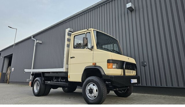 MERCEDES-BENZ 814 D T2 Vario 4x4 Allrad Topzustand!... - Малотоннажный бортовой грузовик: фото 1 MERCEDES-BENZ 814 D T2 Vario 4x4 Allrad Topzustand!... - Малотоннажный бортовой грузовик: фото 1