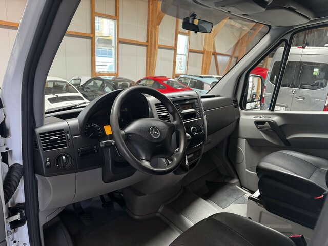 MERCEDES-BENZ Sprinter 316 CDI Doka 4x4 Allrad Plane - Тентованный фургон, Грузопассажирский фургон: фото 5 MERCEDES-BENZ Sprinter 316 CDI Doka 4x4 Allrad Plane - Тентованный фургон, Грузопассажирский фургон: фото 5