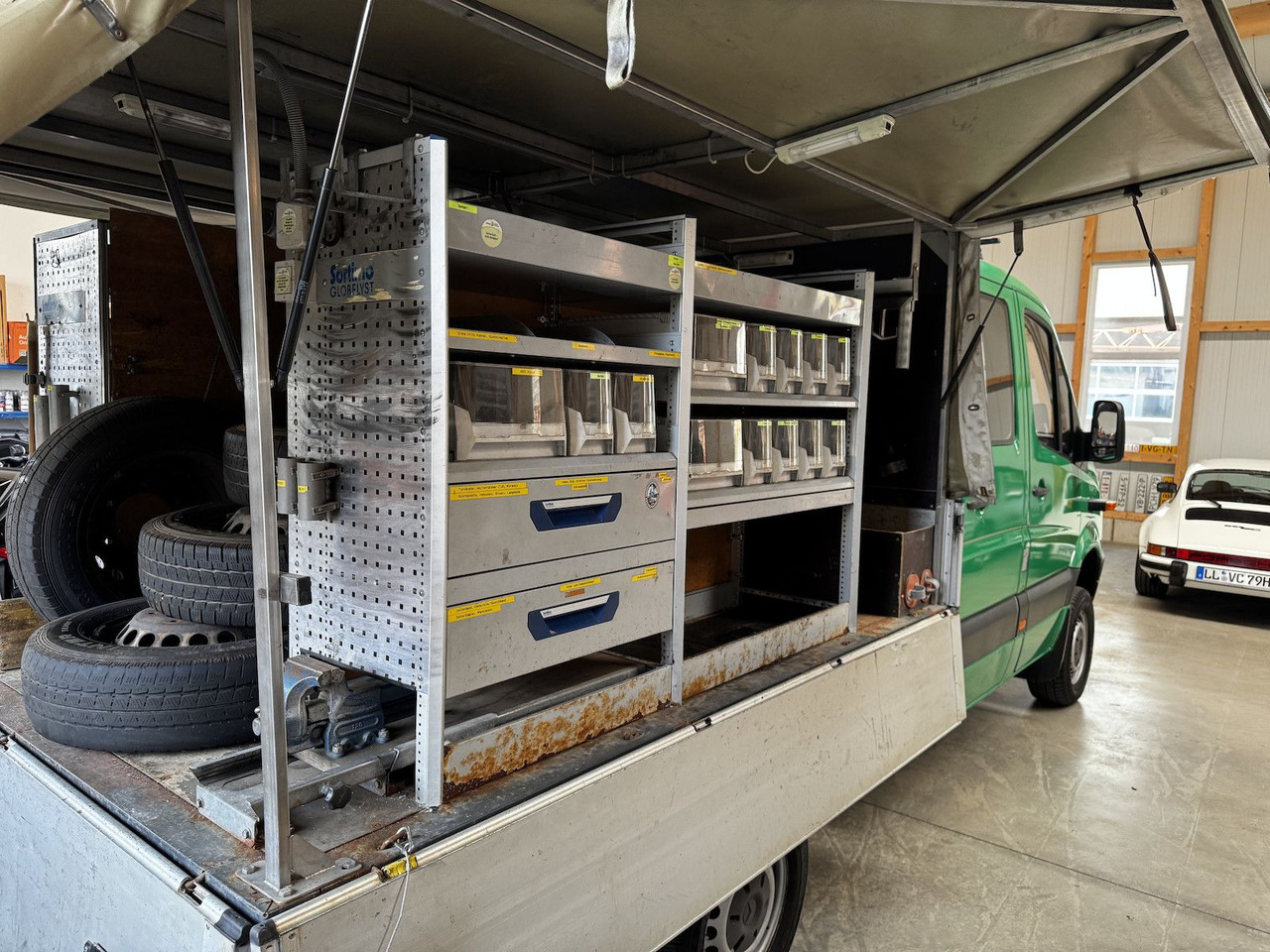 Малотоннажный бортовой грузовик, Грузопассажирский фургон Mercedes-Benz Sprinter 315 CDI Doka 4x4 Allrad Untersetzung: фото 21