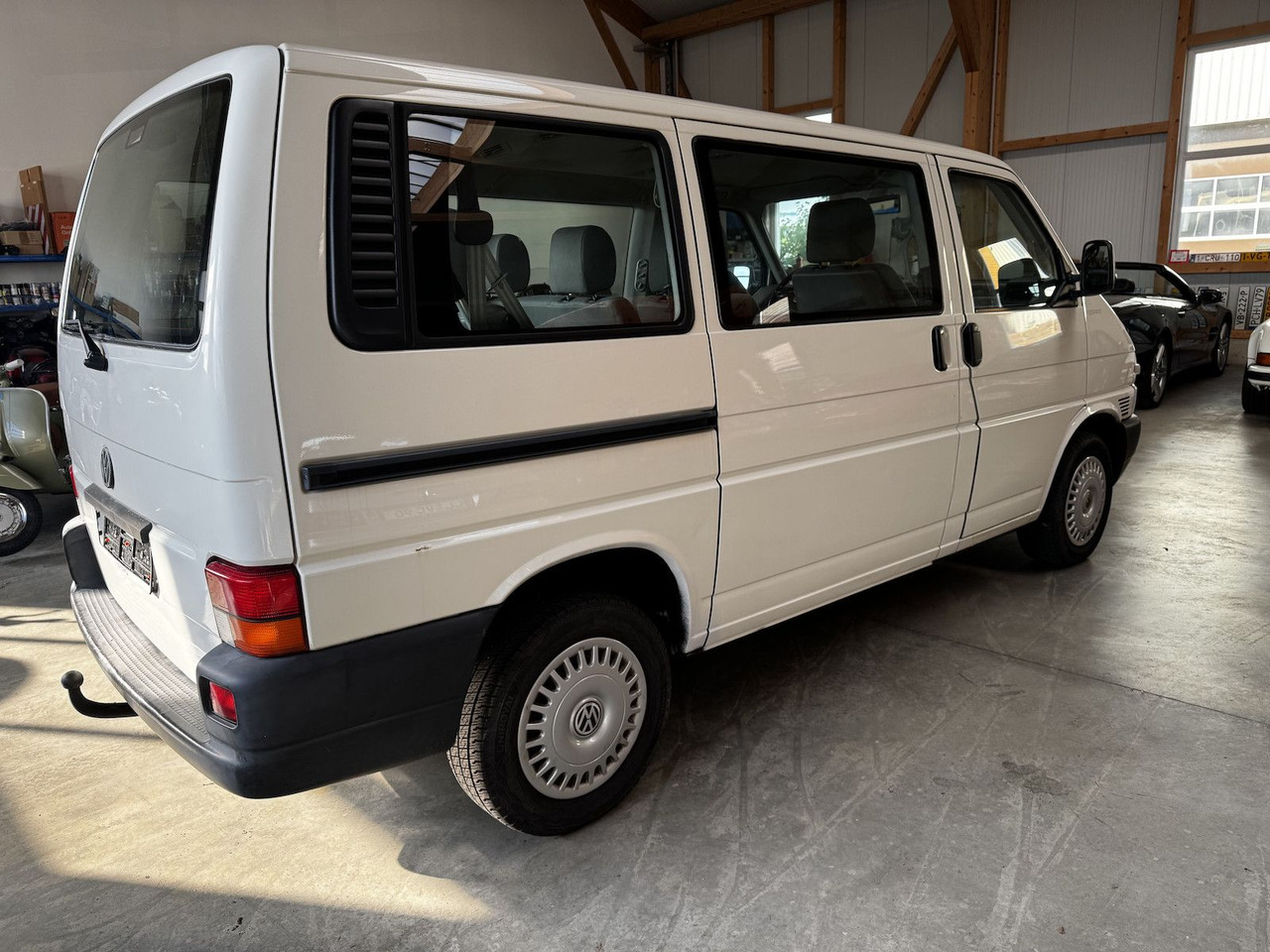 Универсал Volkswagen T4 Caravelle 2.5 TDI Syncro Sperre 1. Hand!: фото 6