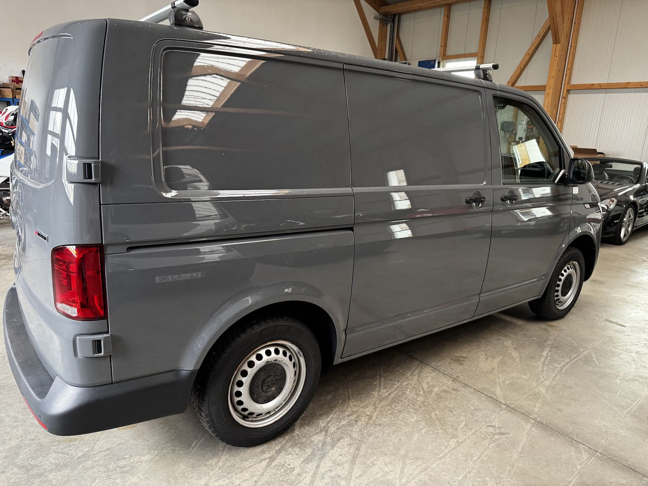 Volkswagen T6.1 Kasten KR 2.0 TDI 4Motion puregrey - Легковой фургон: фото 5 Volkswagen T6.1 Kasten KR 2.0 TDI 4Motion puregrey - Легковой фургон: фото 5