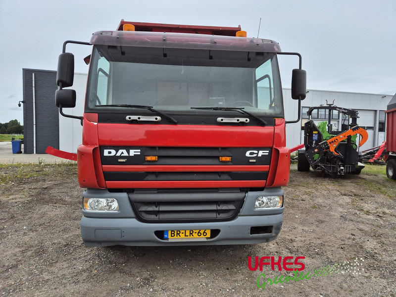 DAF AS75PC CF - Малотоннажный бортовой грузовик: фото 4 DAF AS75PC CF - Малотоннажный бортовой грузовик: фото 4