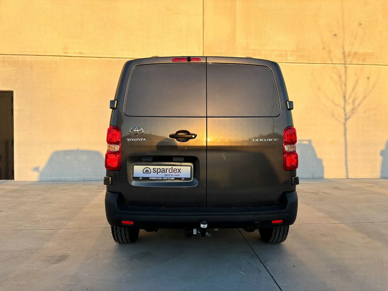 Цельнометаллический фургон Toyota ProAce City | Leasing: фото 6 Цельнометаллический фургон Toyota ProAce City | Leasing: фото 6