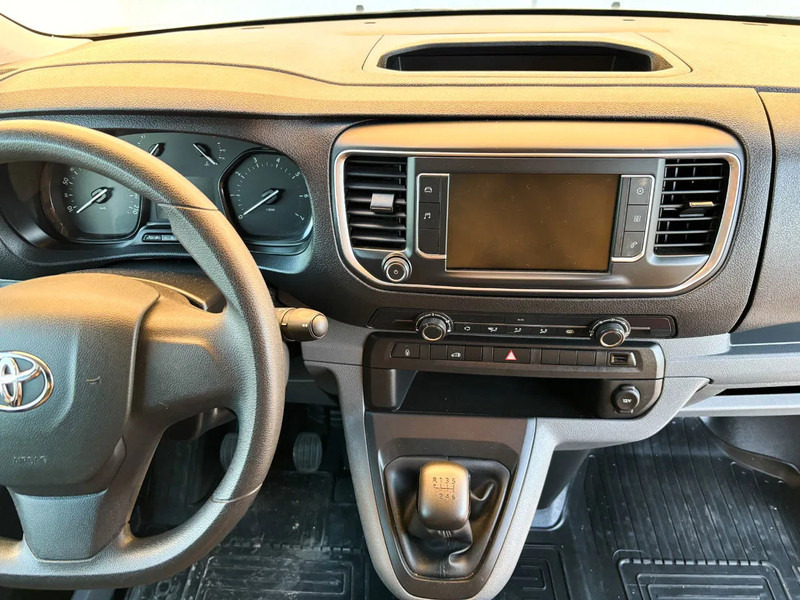 Цельнометаллический фургон Toyota ProAce City | Leasing: фото 14 Цельнометаллический фургон Toyota ProAce City | Leasing: фото 14