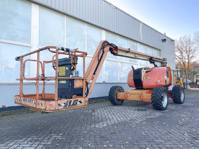 JLG 600 AJ - Телескопический подъемник: фото 4 JLG 600 AJ - Телескопический подъемник: фото 4