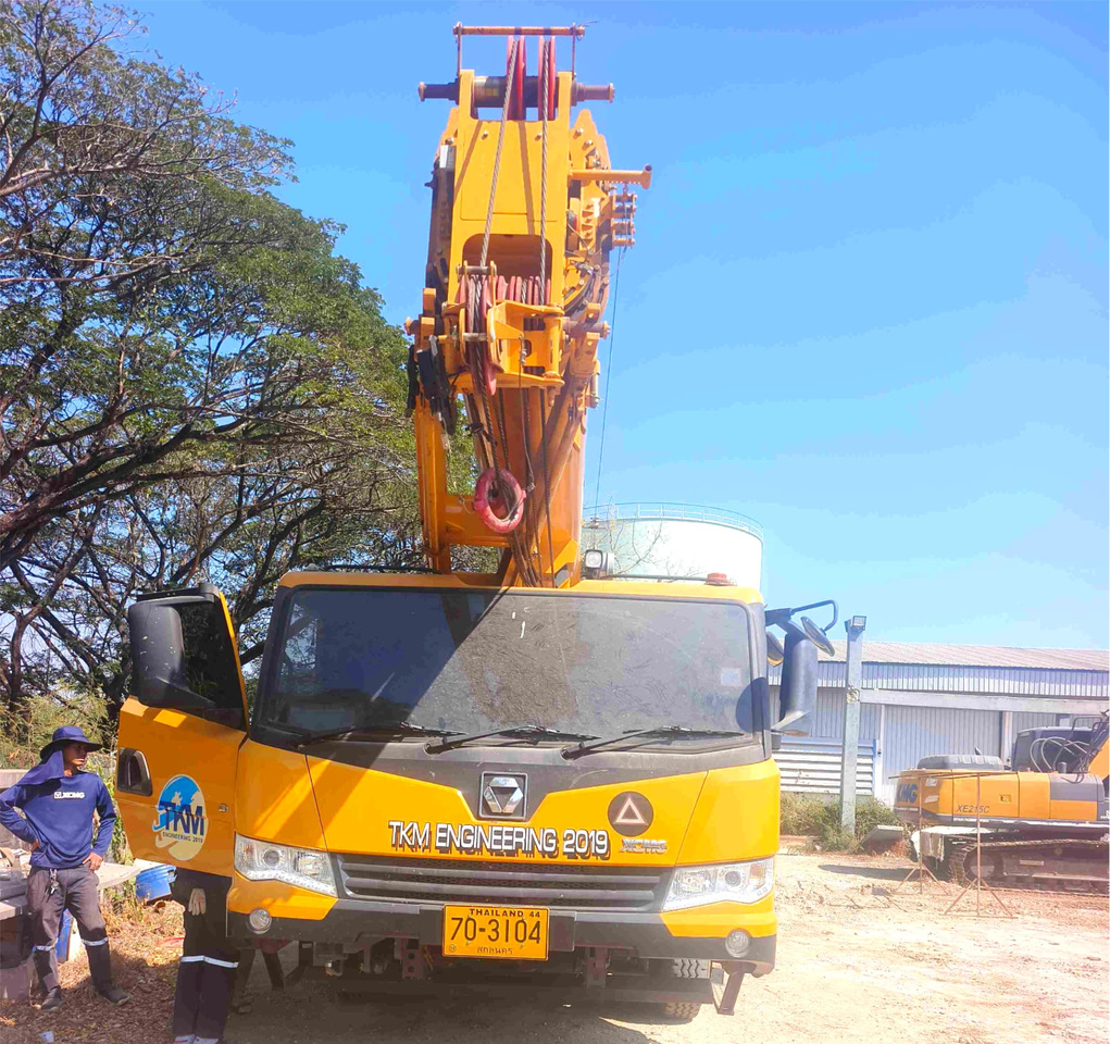 XCMG 2020 certified used 60ton truck crane XCT60_Y price - Мобильный кран: фото 4 XCMG 2020 certified used 60ton truck crane XCT60_Y price - Мобильный кран: фото 4