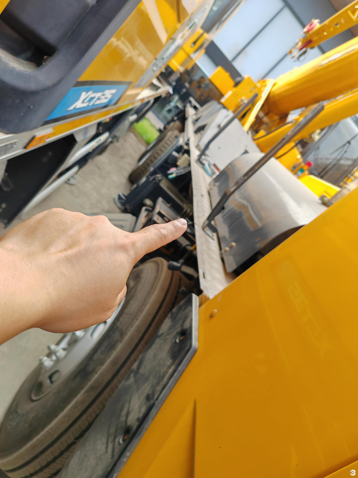 XCMG 2020 certified used 60ton truck crane XCT60_Y price - Мобильный кран: фото 5 XCMG 2020 certified used 60ton truck crane XCT60_Y price - Мобильный кран: фото 5