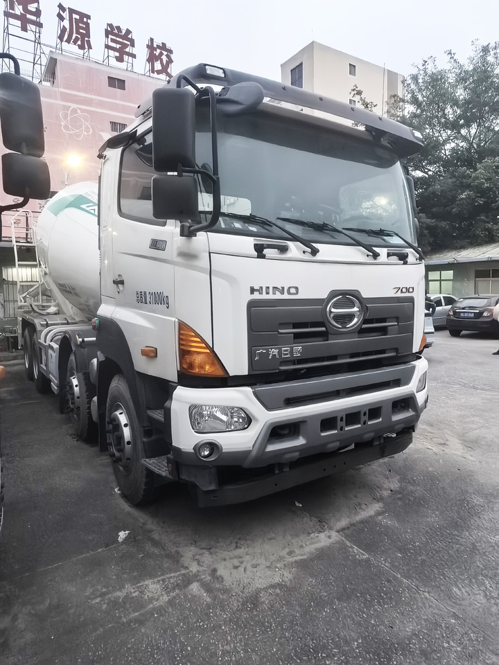 XCMG Official 12 Cubic Used Concrete Mixer Truck G4804B With Good Quality For Sale - Автобетоносмеситель: фото 5 XCMG Official 12 Cubic Used Concrete Mixer Truck G4804B With Good Quality For Sale - Автобетоносмеситель: фото 5