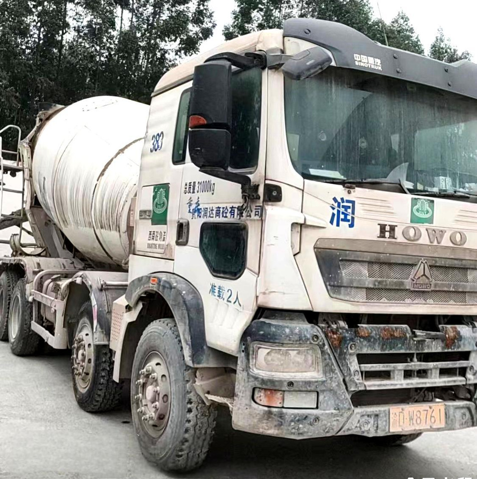 XCMG Official 12cubic G4804B Second Hand China Concrete Mixer Trucks With High Quality - Автобетоносмеситель: фото 3 XCMG Official 12cubic G4804B Second Hand China Concrete Mixer Trucks With High Quality - Автобетоносмеситель: фото 3