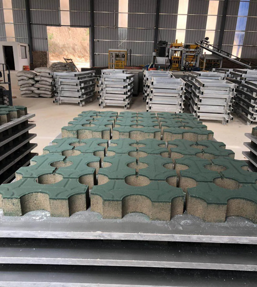 XCMG Official Manufacturer MM10-15 Full Automatic Clay Brick Production Line - Вибропресс: фото 4 XCMG Official Manufacturer MM10-15 Full Automatic Clay Brick Production Line - Вибропресс: фото 4