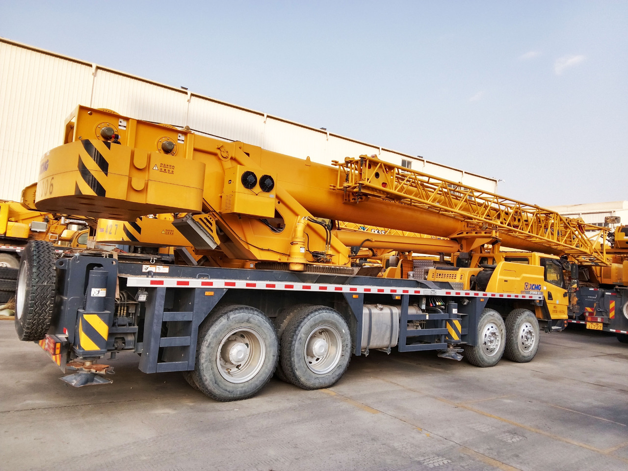XCMG Official Second Hand 55Ton Telescopic Truck Crane QY55K5D Used Mobile Crane For Sale - Мобильный кран: фото 4 XCMG Official Second Hand 55Ton Telescopic Truck Crane QY55K5D Used Mobile Crane For Sale - Мобильный кран: фото 4