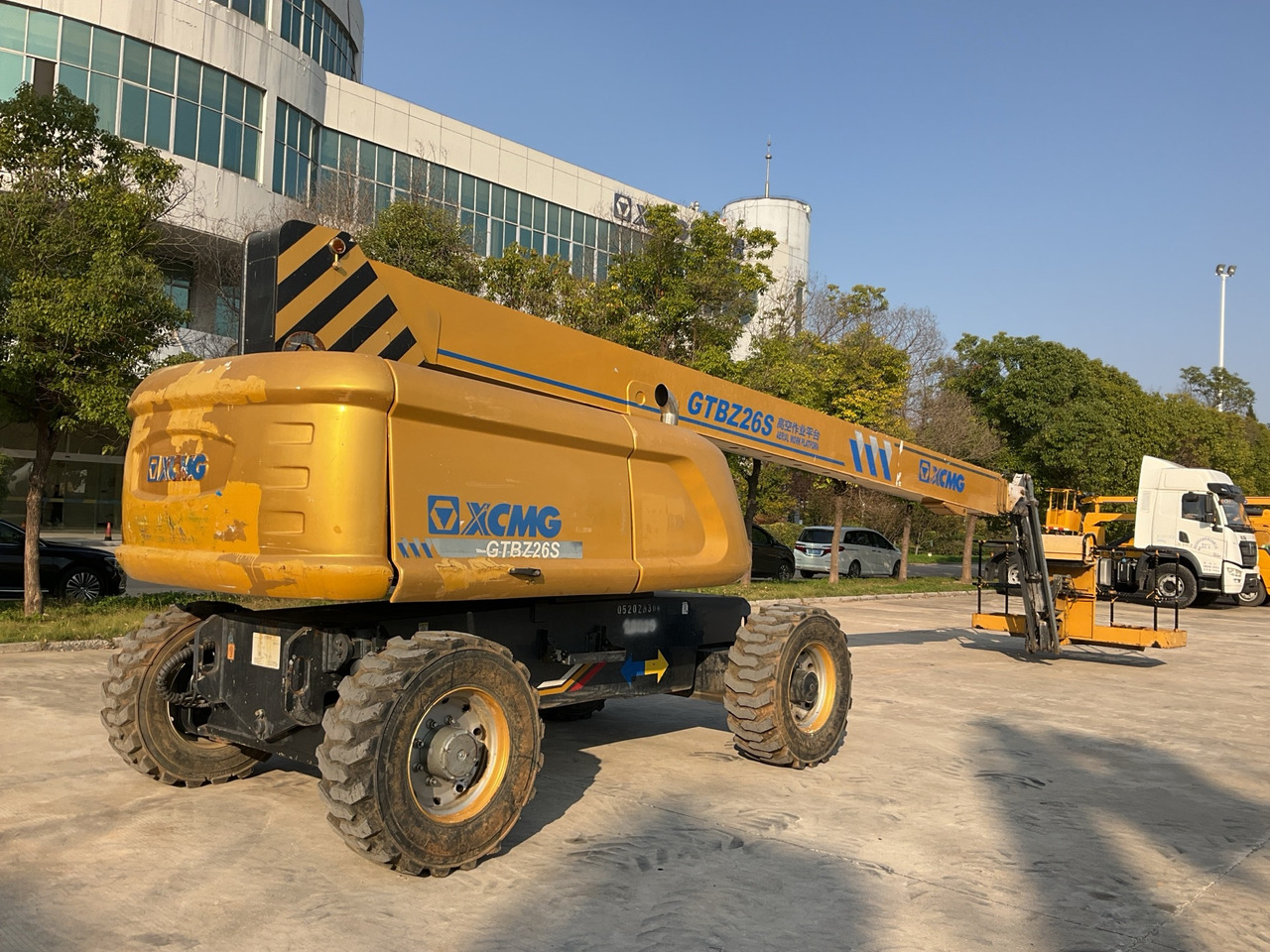XCMG Official Used Cherry Picker Boom Lift 26m GTBZ26S Aerial Work Platform Price List - Телескопический подъемник: фото 3 XCMG Official Used Cherry Picker Boom Lift 26m GTBZ26S Aerial Work Platform Price List - Телескопический подъемник: фото 3
