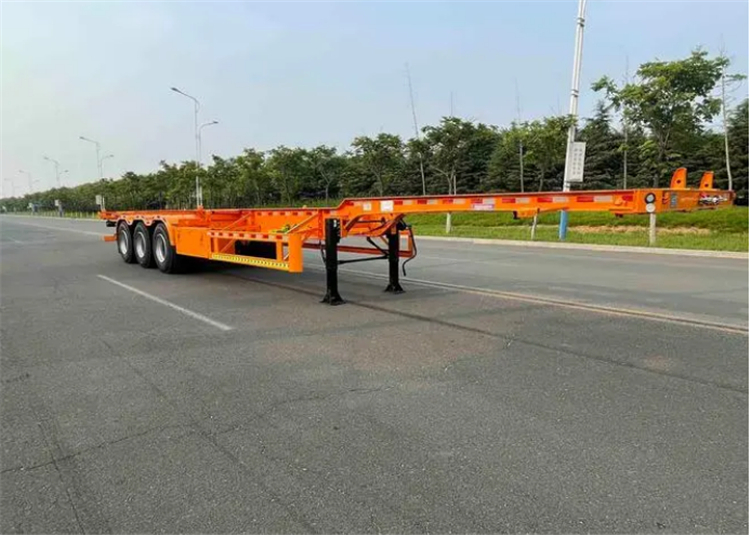 XCMG Official XLYZ9420TJZ Flatbed Container Carrier Semi Trailer - Полуприцеп-контейнеровоз/ Сменный кузов: фото 4 XCMG Official XLYZ9420TJZ Flatbed Container Carrier Semi Trailer - Полуприцеп-контейнеровоз/ Сменный кузов: фото 4