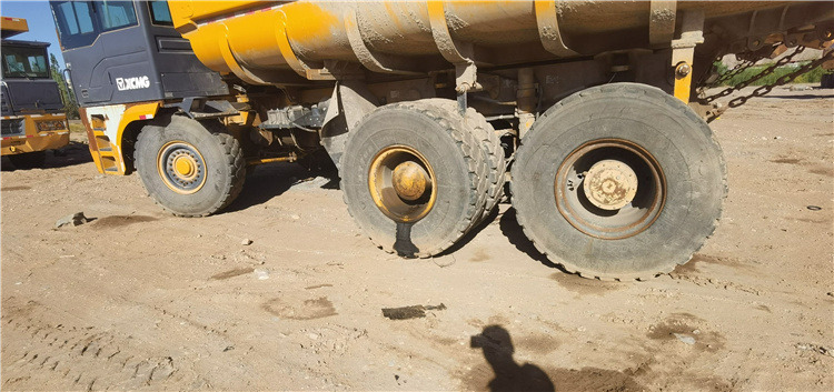 XCMG Official Xdm80 China Second Hand Tipper Truck Used Mining Dump Truck with Good Price - Горнодобывающая техника: фото 4 XCMG Official Xdm80 China Second Hand Tipper Truck Used Mining Dump Truck with Good Price - Горнодобывающая техника: фото 4