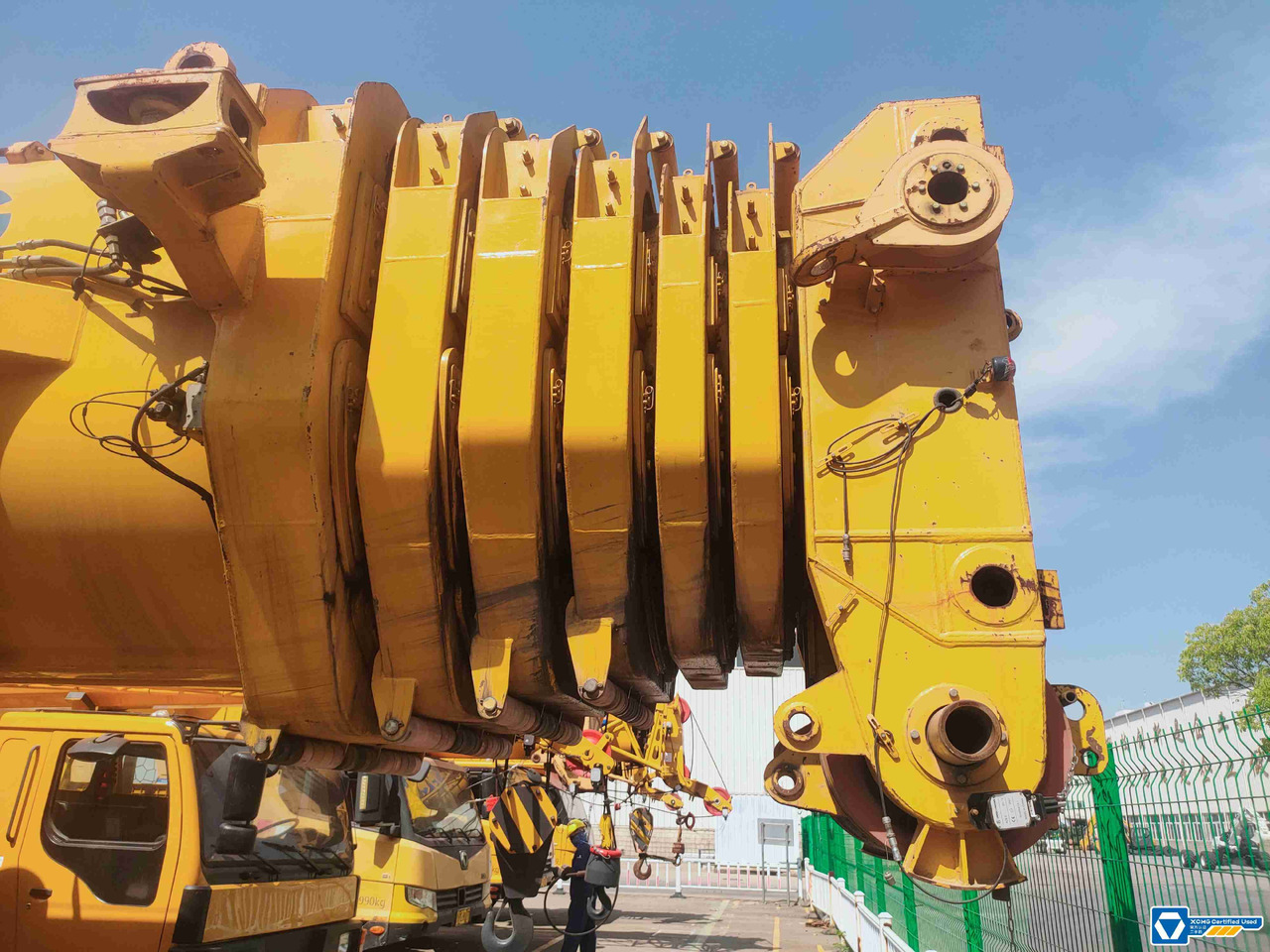 XCMG QAY650A used 650 ton diesel all terrain crane with good condition - Вседорожный кран: фото 3 XCMG QAY650A used 650 ton diesel all terrain crane with good condition - Вседорожный кран: фото 3