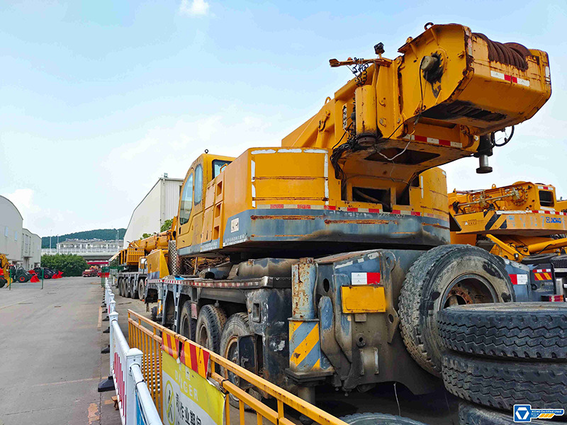XCMG QY110K 110ton used mobile hydraulic telescopic boom crane for sale - Мобильный кран: фото 2 XCMG QY110K 110ton used mobile hydraulic telescopic boom crane for sale - Мобильный кран: фото 2