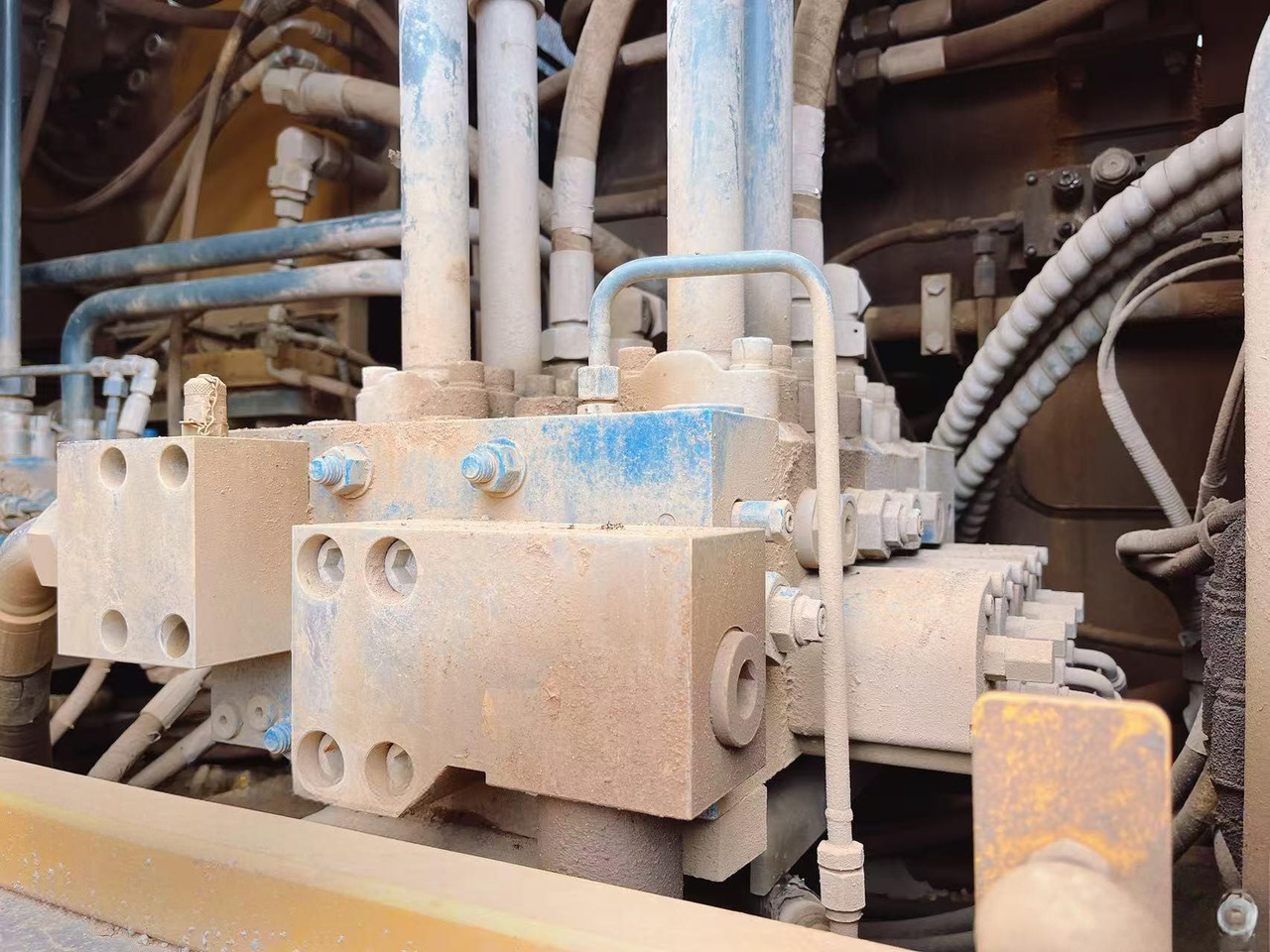 XCMG XR320E second hand pilling machine rotary drilling rig - Буровая машина: фото 3 XCMG XR320E second hand pilling machine rotary drilling rig - Буровая машина: фото 3