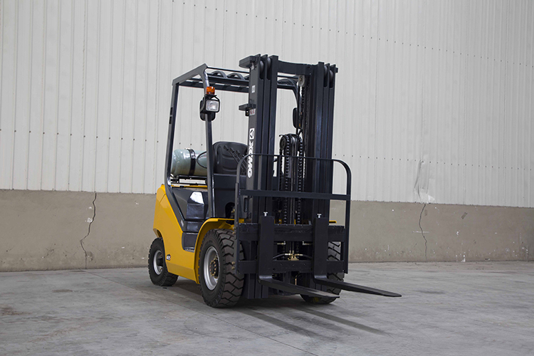 XCMG official 2.5 ton Tier 4 engine 5000 lb LPG gas lift truck propane forklift - Газовый погрузчик: фото 3 XCMG official 2.5 ton Tier 4 engine 5000 lb LPG gas lift truck propane forklift - Газовый погрузчик: фото 3