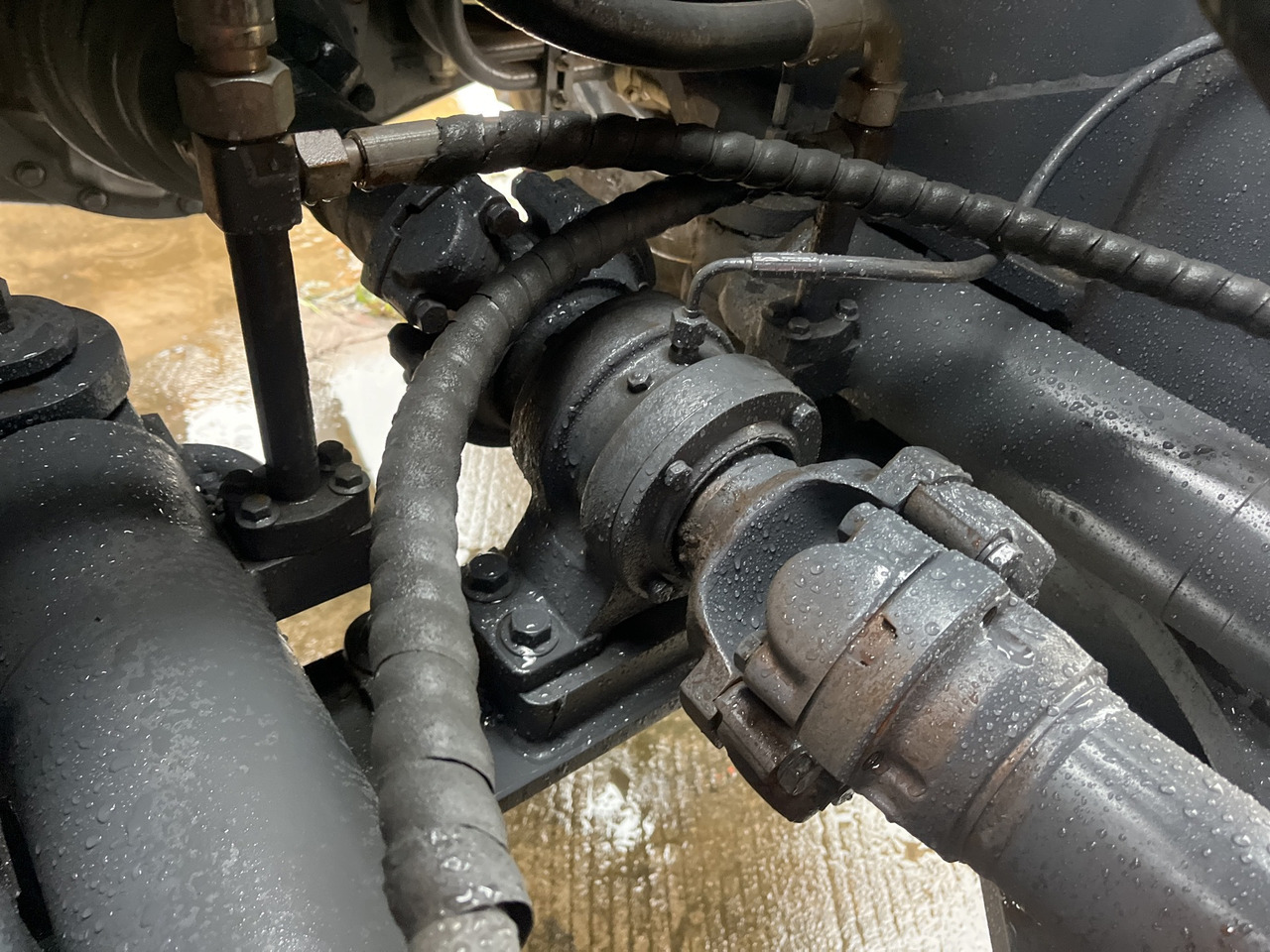 XCMG official used 6ton hydraulic wheel loader LW600KV - Колёсный погрузчик: фото 5 XCMG official used 6ton hydraulic wheel loader LW600KV - Колёсный погрузчик: фото 5