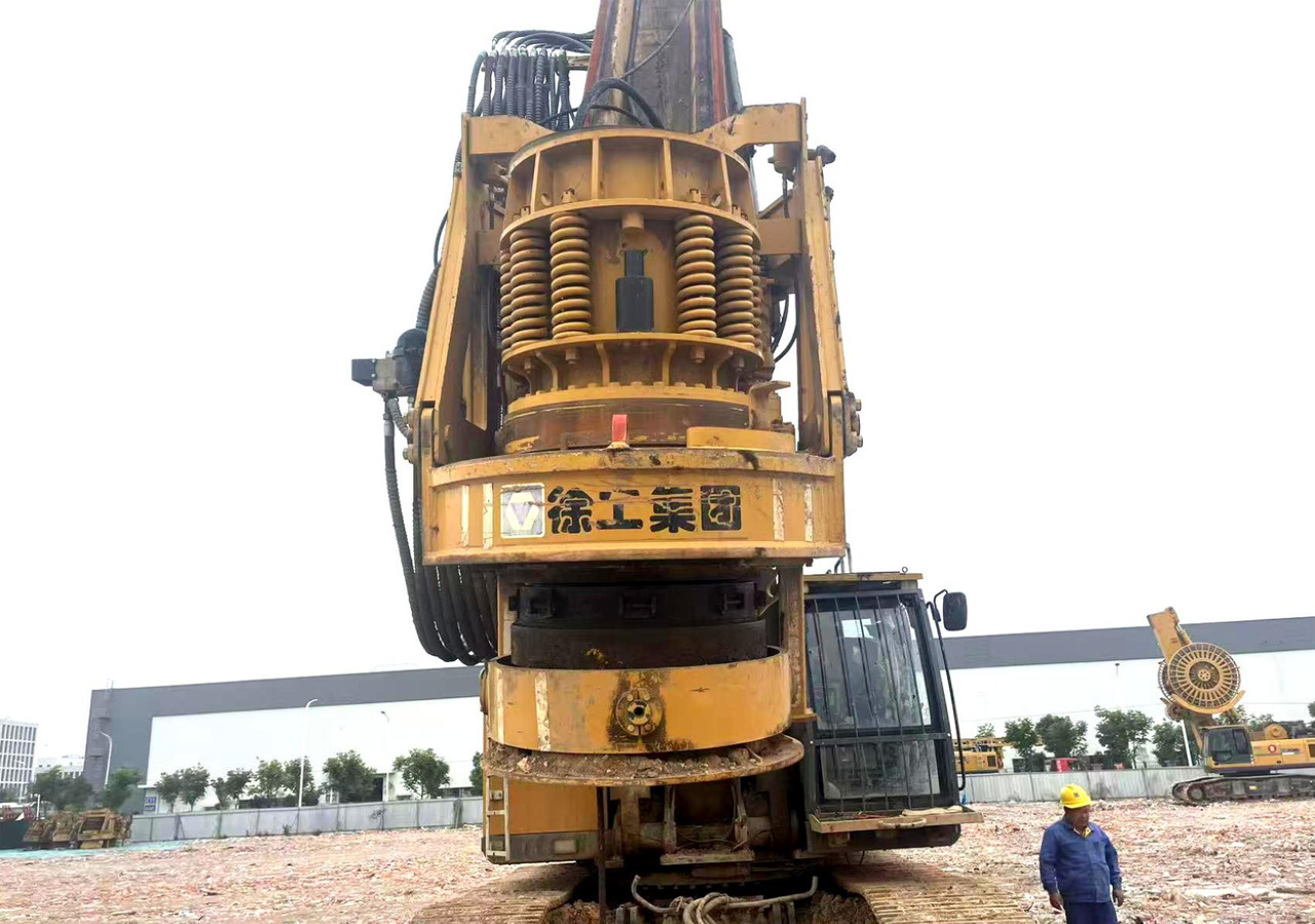 XCMG second hand XR360E crawler rotary drilling rig in stock - Буровая машина: фото 2 XCMG second hand XR360E crawler rotary drilling rig in stock - Буровая машина: фото 2