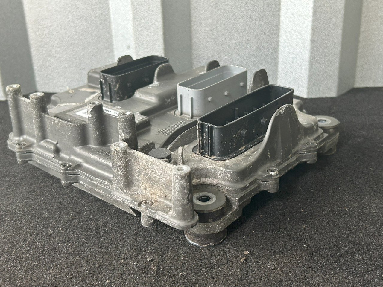 DAF ENGINE CONTROLLER DAF XF 106 480 - Блок управления: фото 4 DAF ENGINE CONTROLLER DAF XF 106 480 - Блок управления: фото 4