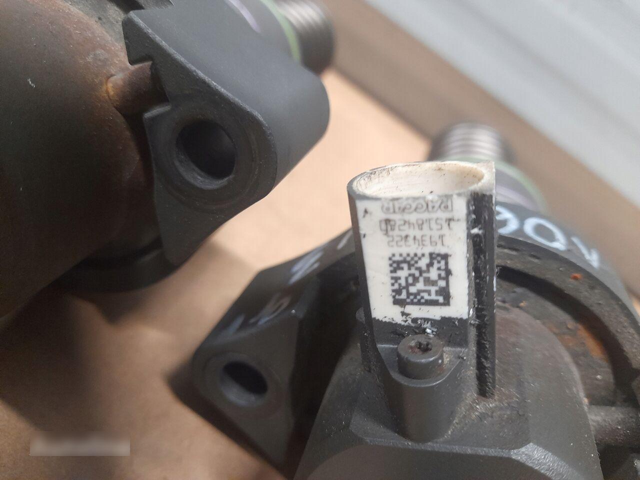 DAF PLD UPEC XF 106 1934322 - Топливный насос для Грузовиков: фото 3 DAF PLD UPEC XF 106 1934322 - Топливный насос для Грузовиков: фото 3