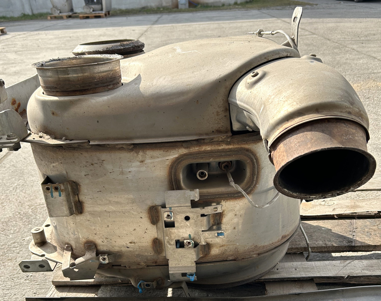 DAF SCR CATALYTIC CONVERTER FOR DAF XF 106 - Катализатор: фото 3 DAF SCR CATALYTIC CONVERTER FOR DAF XF 106 - Катализатор: фото 3