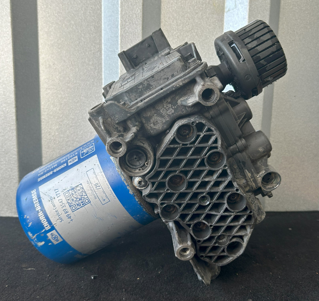 MERCEDES-BENZ ACTROS MP4 EAPU AIR DRYER - Детали тормозной системы для Грузовиков: фото 4 MERCEDES-BENZ ACTROS MP4 EAPU AIR DRYER - Детали тормозной системы для Грузовиков: фото 4