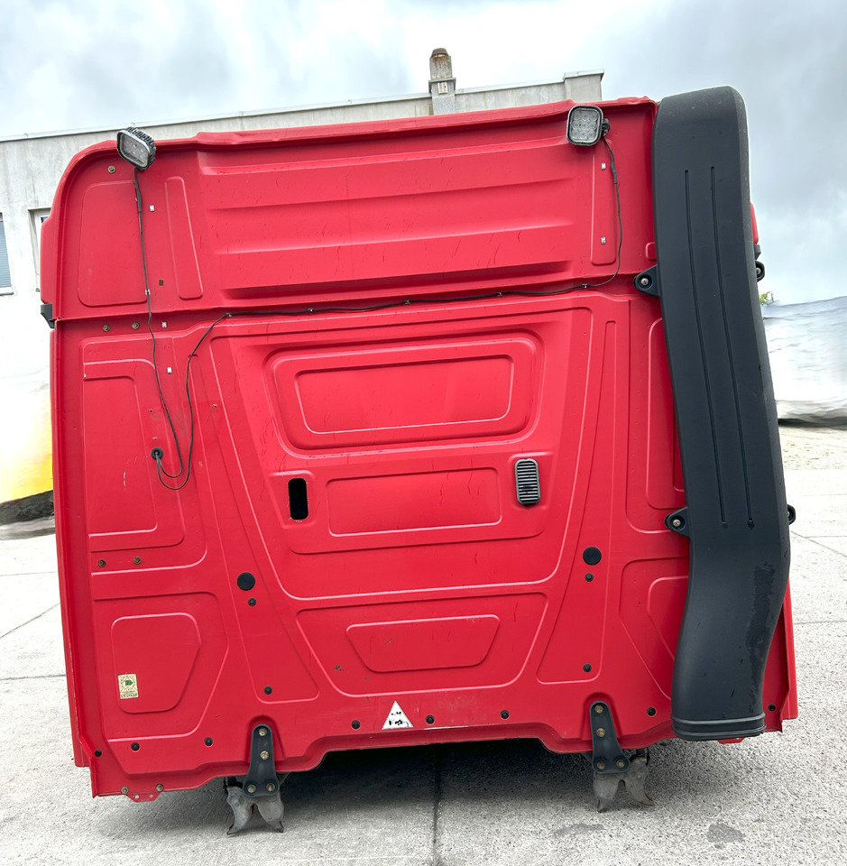 Mercedes Actros MP4 L StreamSpace 2,50 - Кабина: фото 2 Mercedes Actros MP4 L StreamSpace 2,50 - Кабина: фото 2