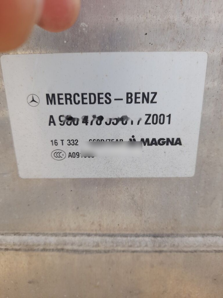 Mercedes-Benz ACTROS MP4 660L A9604703501 Mercedes-Benz truck - Топливный бак для Грузовиков: фото 2 Mercedes-Benz ACTROS MP4 660L A9604703501 Mercedes-Benz truck - Топливный бак для Грузовиков: фото 2