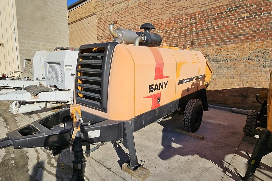 SANY 【ACHIEVE】TOP CONDITION!!! demo new low hours Sany Concrete Trailer Pump 2015 HBT6016C-5D - Бетононасос стационарный: фото 2 SANY 【ACHIEVE】TOP CONDITION!!! demo new low hours Sany Concrete Trailer Pump 2015 HBT6016C-5D - Бетононасос стационарный: фото 2