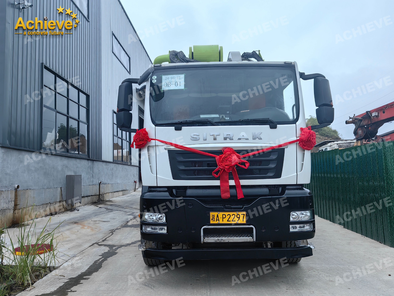 Zoomlion Zoomlion 70M 70X-6RZ Concrete pump truck ACTROS 4141 【ACHIEVE】TOP CONDITION!!! - Автобетононасос: фото 3 Zoomlion Zoomlion 70M 70X-6RZ Concrete pump truck ACTROS 4141 【ACHIEVE】TOP CONDITION!!! - Автобетононасос: фото 3