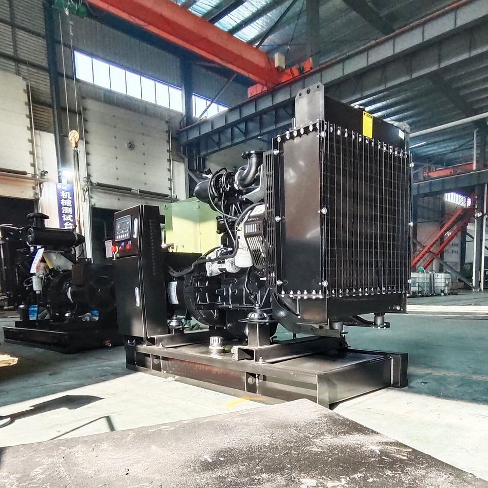 Cummins Generator Set 200KVA, 300KVA, 400KVA, 500KVA Silent Type Geneset - Электрогенератор: фото 4 Cummins Generator Set 200KVA, 300KVA, 400KVA, 500KVA Silent Type Geneset - Электрогенератор: фото 4