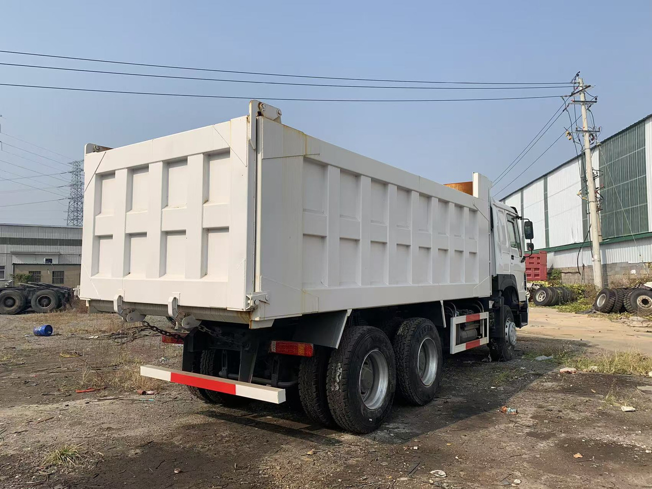 Howo Secondhand Commercial Vehicle 10-wheels HOWO Dumper Truck 6x4 Left Hand Drive Tipper Truck - Самосвал: фото 5 Howo Secondhand Commercial Vehicle 10-wheels HOWO Dumper Truck 6x4 Left Hand Drive Tipper Truck - Самосвал: фото 5