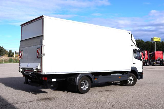 Mercedes-Benz Atego 1524 L - Грузовик с закрытым кузовом: фото 3 Mercedes-Benz Atego 1524 L - Грузовик с закрытым кузовом: фото 3