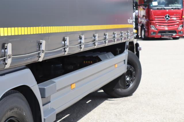 Mercedes-Benz Atego 1527 L - Тентованный грузовик: фото 5 Mercedes-Benz Atego 1527 L - Тентованный грузовик: фото 5