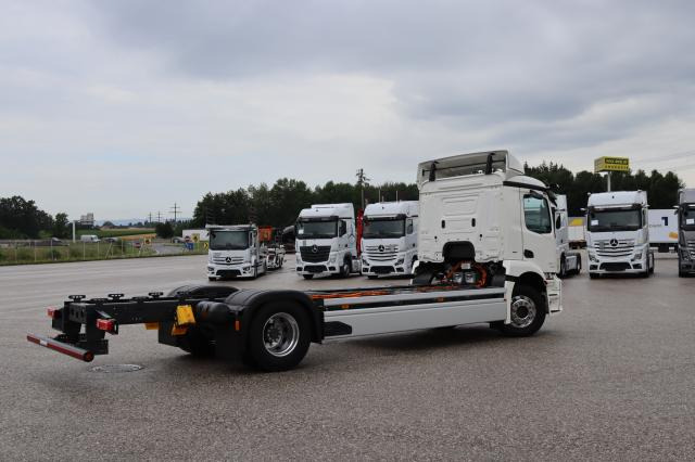 Mercedes-Benz eActros 300 L - Грузовик-шасси: фото 4 Mercedes-Benz eActros 300 L - Грузовик-шасси: фото 4