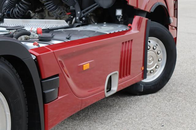 Mercedes-Benz Actros 1851 LS - Тягач: фото 5 Mercedes-Benz Actros 1851 LS - Тягач: фото 5