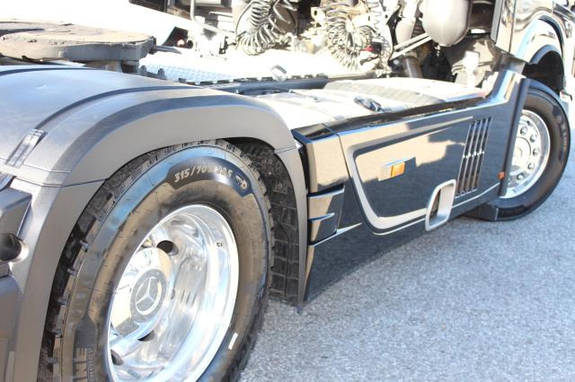 Mercedes-Benz Actros 1853LS ÖLRETARDER - Тягач: фото 5 Mercedes-Benz Actros 1853LS ÖLRETARDER - Тягач: фото 5