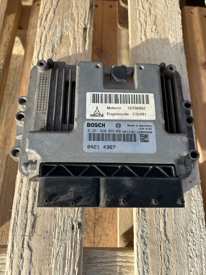 DEUTZ C3UI91 - Блок управления для Экскаваторов: фото 2 DEUTZ C3UI91 - Блок управления для Экскаваторов: фото 2