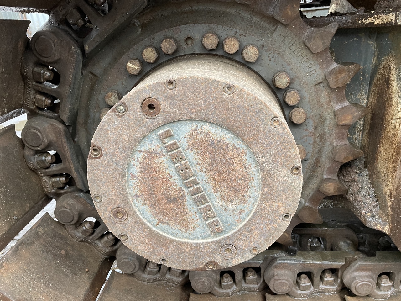 LIEBHERR R926 - Бортовой редуктор для Гусеничных экскаваторов: фото 1 LIEBHERR R926 - Бортовой редуктор для Гусеничных экскаваторов: фото 1