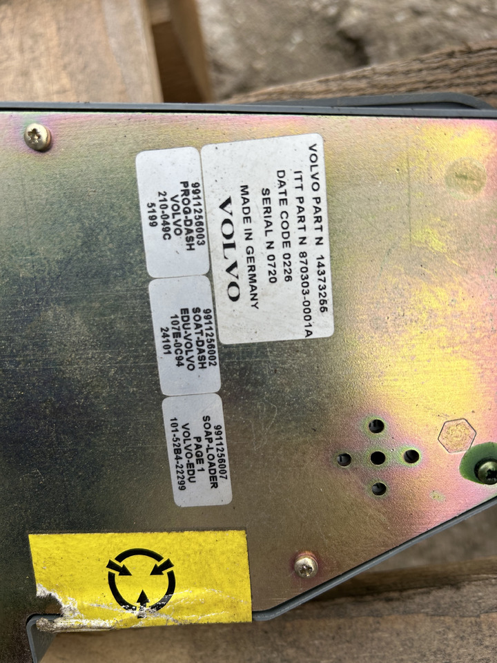 Volvo EW140 - Блок управления для Колёсных экскаваторов: фото 3 Volvo EW140 - Блок управления для Колёсных экскаваторов: фото 3