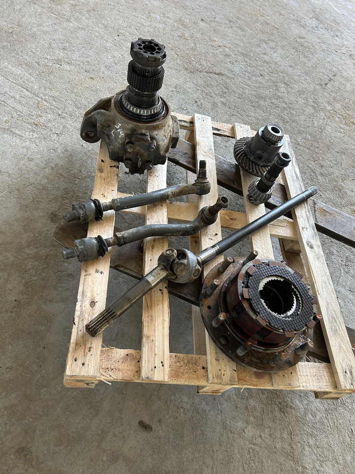 ZF LIEBHERR A314 - Ось и запчасти для Колёсных экскаваторов: фото 1 ZF LIEBHERR A314 - Ось и запчасти для Колёсных экскаваторов: фото 1