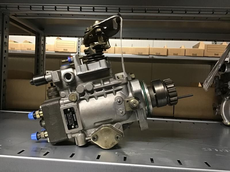 Bosch Injection Pump - Топливный насос: фото 1 Bosch Injection Pump - Топливный насос: фото 1