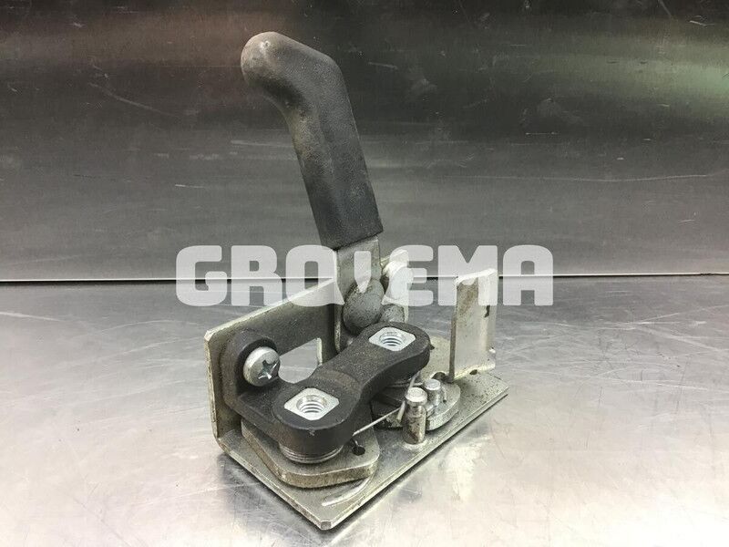 Liebherr A309 Li / A311 Li / A312 Li / A314 Li / A316 Li / A900B Li / A900C Li / A904C Li / A918 / A918 COMPACT / A920 / A924C Li / A934C - Кабина и интерьер: фото 2 Liebherr A309 Li / A311 Li / A312 Li / A314 Li / A316 Li / A900B Li / A900C Li / A904C Li / A918 / A918 COMPACT / A920 / A924C Li / A934C - Кабина и интерьер: фото 2