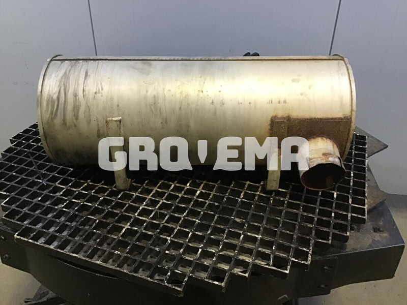 Liebherr A924C Li / R906 WLC / R906 C /R906 LC - Глушитель: фото 2 Liebherr A924C Li / R906 WLC / R906 C /R906 LC - Глушитель: фото 2