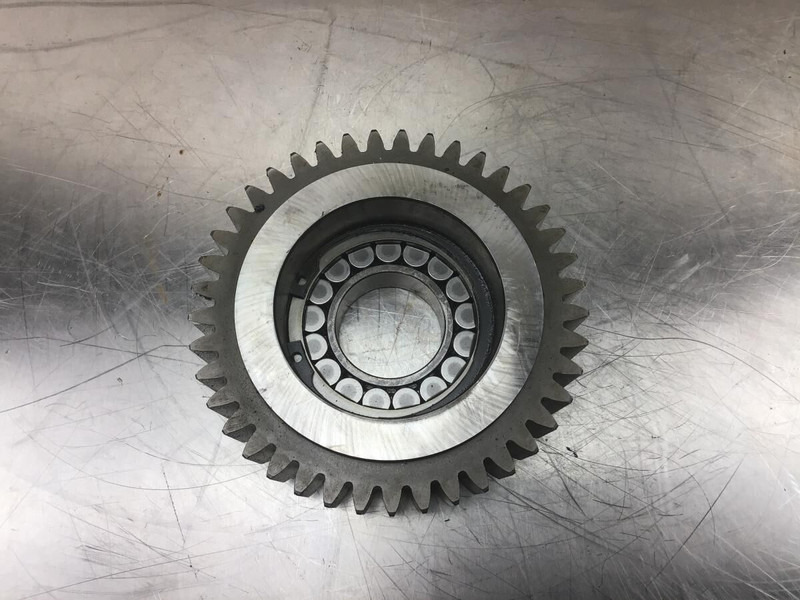 Liebherr A934C Li / LH35 M - Двигатель и запчасти: фото 2 Liebherr A934C Li / LH35 M - Двигатель и запчасти: фото 2